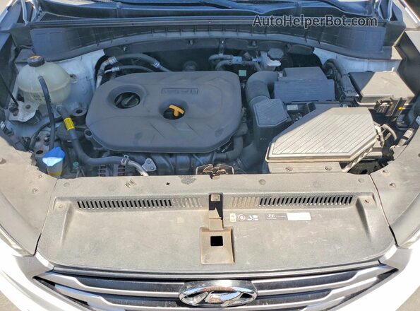 KM8J33A41JU708293 2018 HYUNDAI TUCSON White Սալոնի հետևի տեսք
