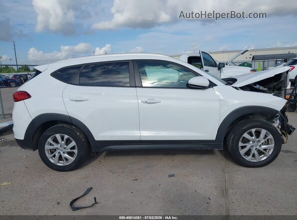 KM8J33A41KU010431 2019 HYUNDAI TUCSON White Widok wnętrza z tyłu