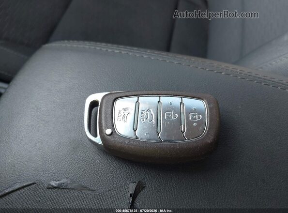 KM8J33A41KU026497 2019 HYUNDAI TUCSON Синий Вид панели приборов