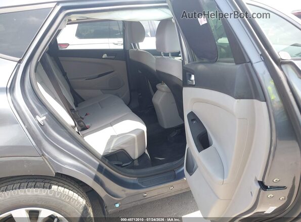 KM8J33A43KU973458 2019 HYUNDAI TUCSON Gray Widok naklejki z numerem VIN