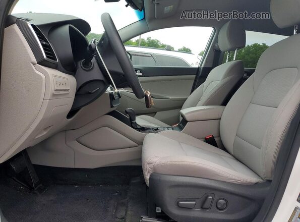 KM8J33A43LU160140 2020 HYUNDAI TUCSON White Vista interior delantera
