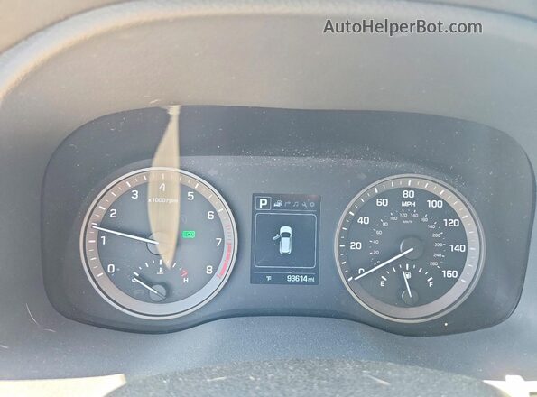 KM8J33A44JU603764 2018 HYUNDAI TUCSON White ხელსაწყოთა პანელის ხედი