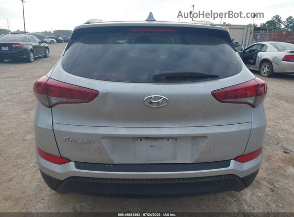 KM8J33A44JU803785 2018 HYUNDAI TUCSON Silver 