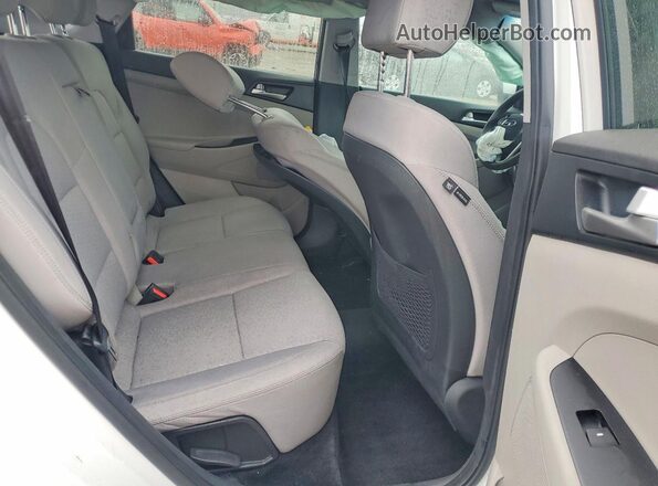 KM8J33A46KU895418 2019 HYUNDAI TUCSON White Вид задньої частини салону