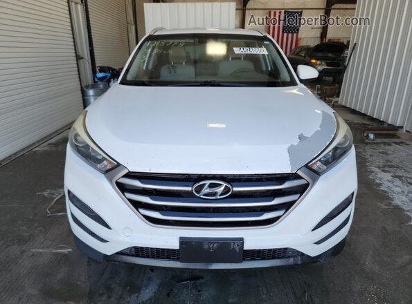 KM8J33A49JU639417 2018 HYUNDAI TUCSON White Widok wnętrza 360 stopni