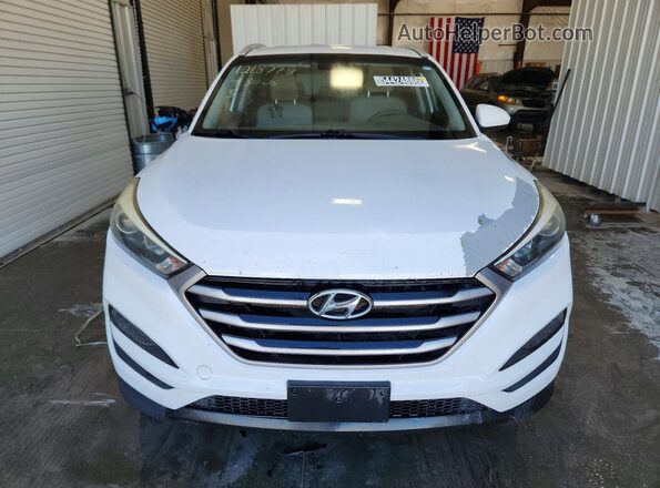 KM8J33A49JU639417 2018 HYUNDAI TUCSON White Widok z przodu