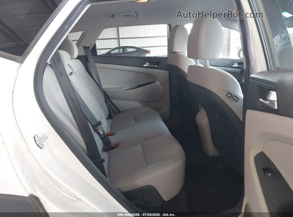 KM8J33A4XKU021458 2019 HYUNDAI TUCSON White Vista de la etiqueta del VIN