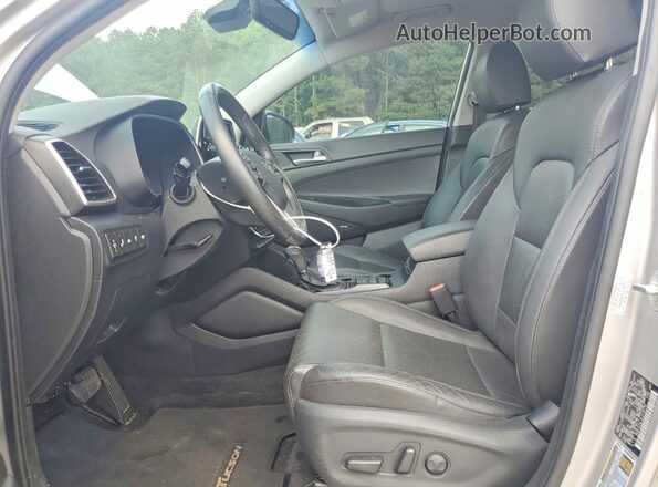 KM8J33AL2LU136791 2020 HYUNDAI TUCSON Silver Front interior view