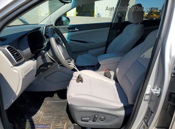 KM8J33AL4LU141054 2020 HYUNDAI TUCSON Silver წინა სალონის ხედი