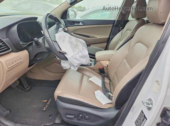 KM8J33AL4MU285611 2021 HYUNDAI TUCSON White Front interior view