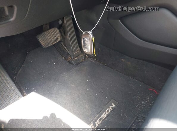 KM8J33AL6KU980766 2019 HYUNDAI TUCSON Серый Вид панели приборов