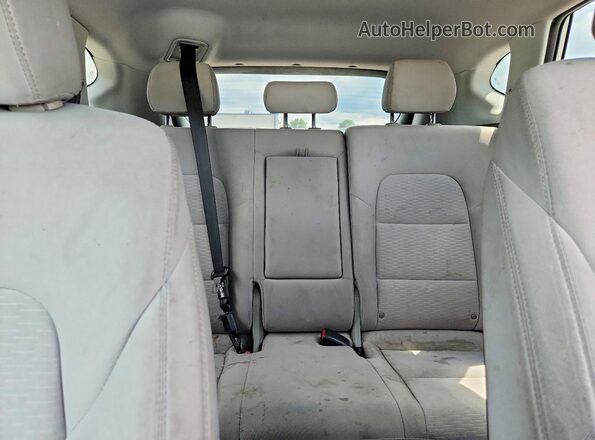 KM8J33AL8MU320330 2021 HYUNDAI TUCSON White Vista de los asientos traseros