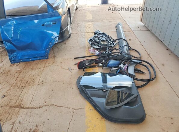 KM8J33AL9KU041613 2019 HYUNDAI TUCSON Blue Вид наклейки з VIN-кодом