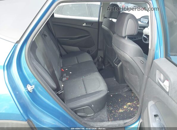 KM8J33ALXJU822901 2018 HYUNDAI TUCSON Blue VIN კოდის სტიკერის ხედი