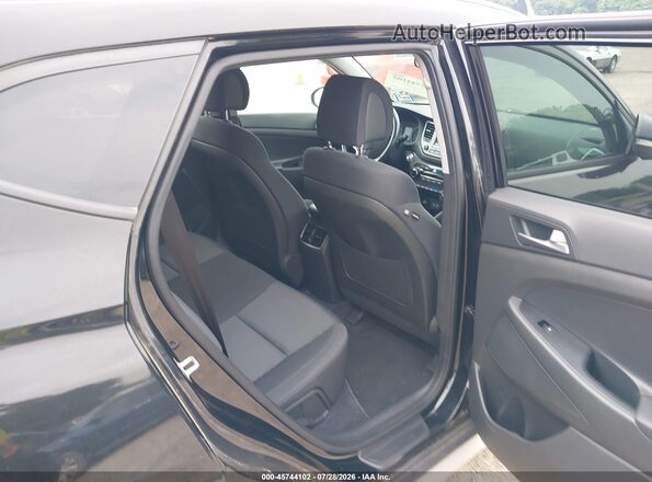 KM8J3CA22HU528894 2017 HYUNDAI TUCSON Black VIN კოდის სტიკერის ხედი