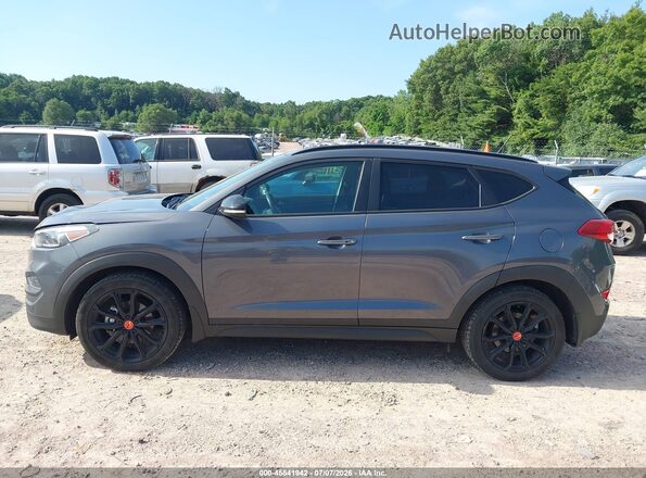 KM8J3CA23HU494433 2017 HYUNDAI TUCSON Gray Vista interior de 360 grados