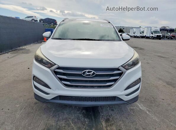 KM8J3CA40JU630816 2018 HYUNDAI TUCSON White Widok z przodu