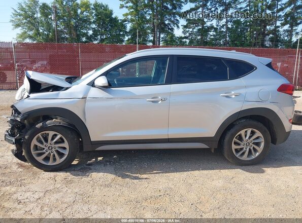 KM8J3CA41HU529231 2017 HYUNDAI TUCSON Серебряный 
