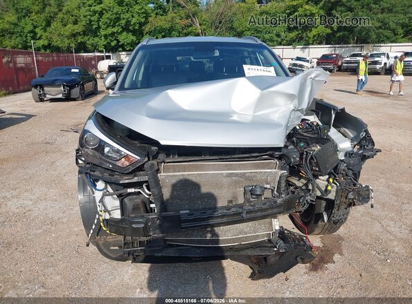 KM8J3CA41HU529231 2017 HYUNDAI TUCSON Серебряный Вид задней части салона