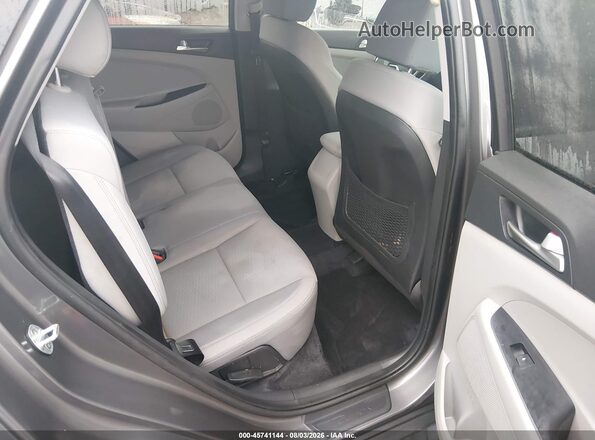 KM8J3CA43LU090428 2020 HYUNDAI TUCSON Gray VIN կոդի պիտակի տեսք