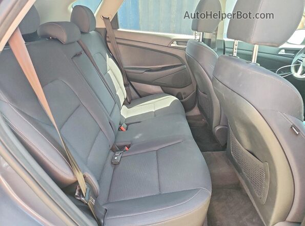 KM8J3CA43MU374630 2021 HYUNDAI TUCSON Gray Widok wnętrza z tyłu