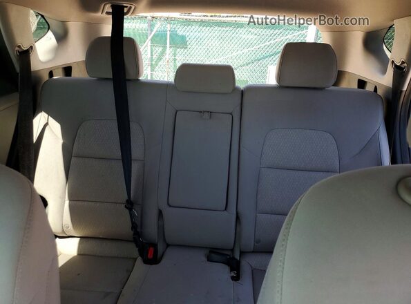 KM8J3CA44JU606941 2018 HYUNDAI TUCSON Gray Widok tylnych siedzeń