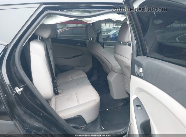 KM8J3CA45HU545562 2017 HYUNDAI TUCSON Черный Вид наклейки с VIN-кодом