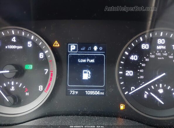 KM8J3CA47GU067918 2016 HYUNDAI TUCSON Silver Rear seats view
