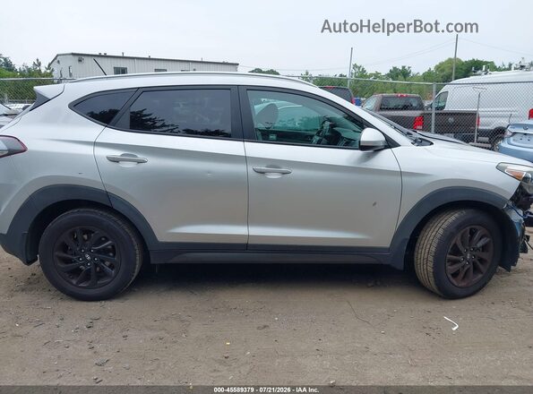 KM8J3CA47GU067918 2016 HYUNDAI TUCSON Silver 360 interior view