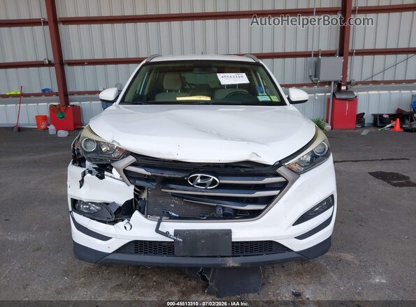 KM8J3CA48GU100294 2016 HYUNDAI TUCSON White Widok z przodu