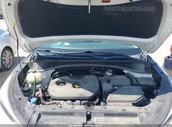 KM8J3CA49GU077138 2016 HYUNDAI TUCSON White Rear view
