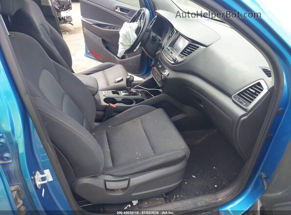 KM8J3CAL0JU739543 2018 HYUNDAI TUCSON Blue Вид салону спереду