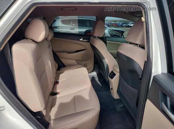 KM8J3CAL4LU176726 2020 HYUNDAI TUCSON White Widok tylnych siedzeń