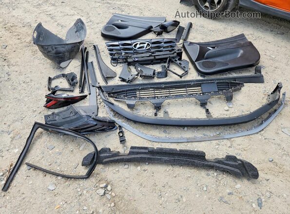 KM8JB3AE4PU227202 2023 HYUNDAI TUCSON Black Vista de la etiqueta del VIN