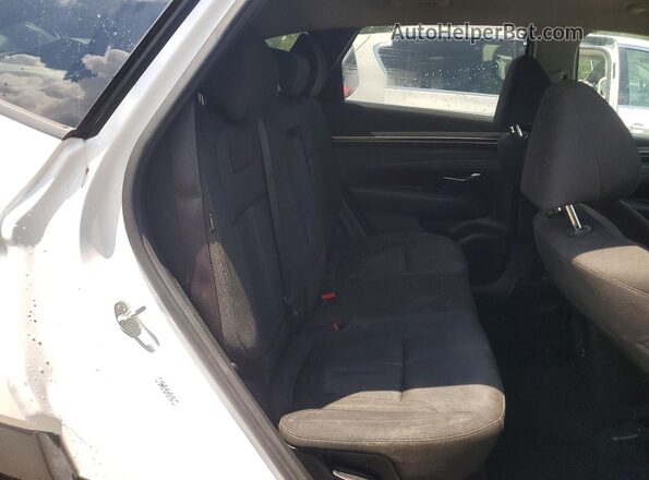 KM8JB3DE3RU305872 2024 HYUNDAI TUCSON White Vista interior trasera