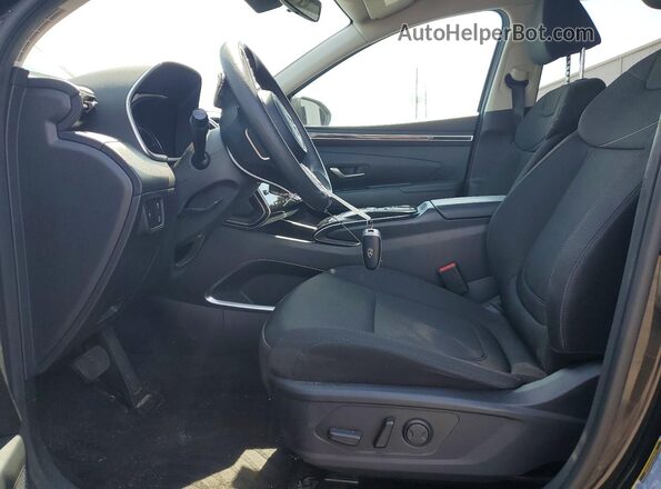 KM8JBCA15NU018772 2022 HYUNDAI TUCSON Black Вид салону спереду