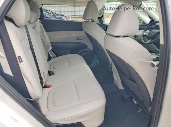 KM8JCDD13TU461174 2026 HYUNDAI TUCSON White Rear interior view