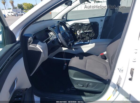 KM8JFCA12NU073796 2022 HYUNDAI TUCSON HYBRID Белый Вид салона спереди