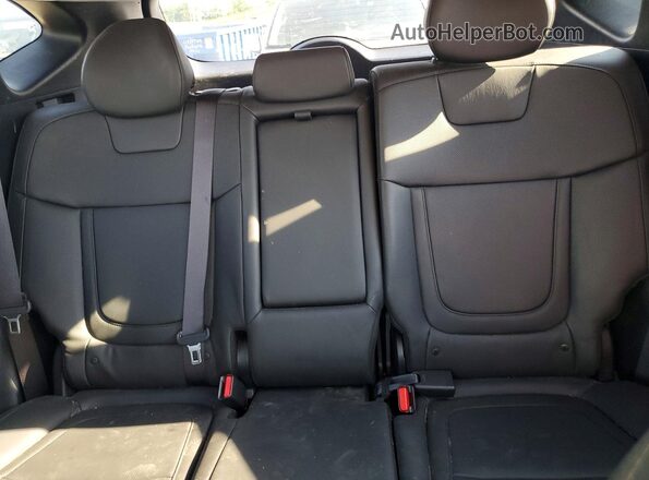 KM8JFCAE6PU208221 2023 HYUNDAI TUCSON Silver Հետևի նստատեղերի տեսք