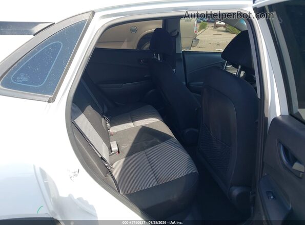 KM8K12AA0MU636064 2021 HYUNDAI KONA White VIN კოდის სტიკერის ხედი