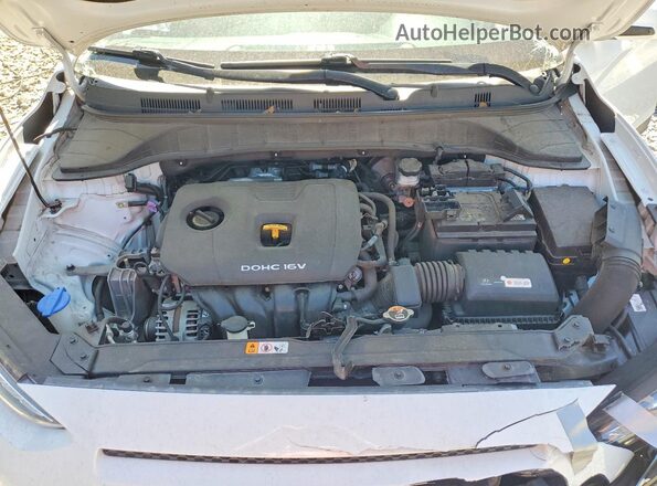 KM8K12AA4MU607649 2021 HYUNDAI KONA White Widok wnętrza z tyłu
