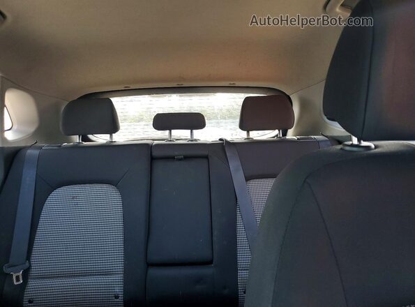 KM8K1CAA2KU280283 2019 HYUNDAI KONA White უკანა სავარძლების ხედი