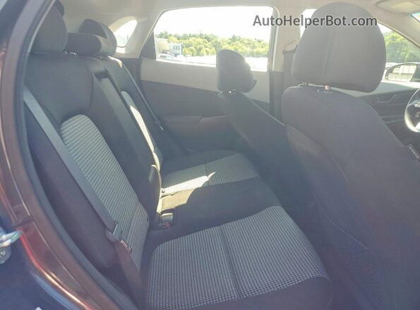 KM8K1CAA3JU079717 2018 HYUNDAI KONA Silver Widok wnętrza z tyłu