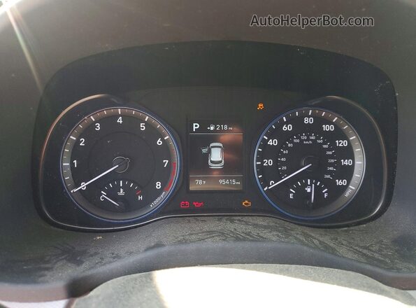 KM8K1CAA3JU079717 2018 HYUNDAI KONA Silver Widok zestawu wskaźników
