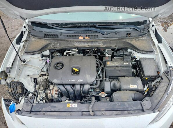 KM8K1CAA4MU674872 2021 HYUNDAI KONA White ძრავის განყოფილების ხედი