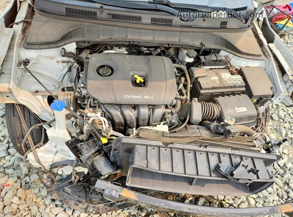 KM8K1CAA5LU401731 2020 HYUNDAI KONA White Շարժիչի բաժամունքի տեսք