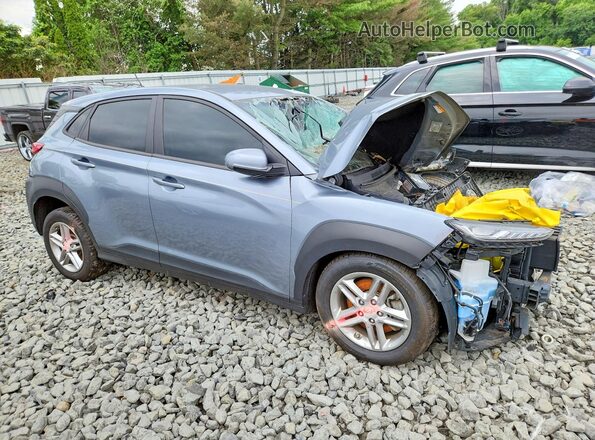 KM8K1CAA8MU709378 2021 HYUNDAI KONA Серебряный Передняя правая четверть