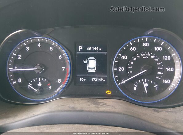 KM8K22AA0JU109604 2018 HYUNDAI KONA Gray Vista de los asientos traseros