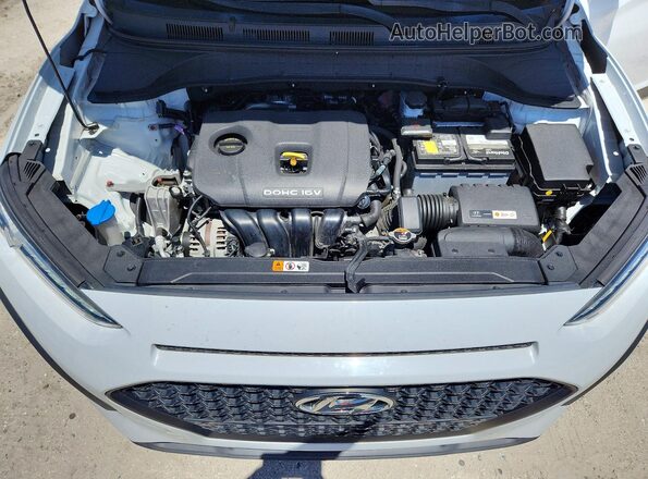 KM8K22AA0LU552595 2020 HYUNDAI KONA White Widok komory silnika