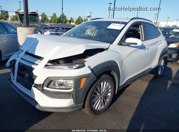 KM8K22AA1LU571639 2020 HYUNDAI KONA Белый Передняя левая четверть